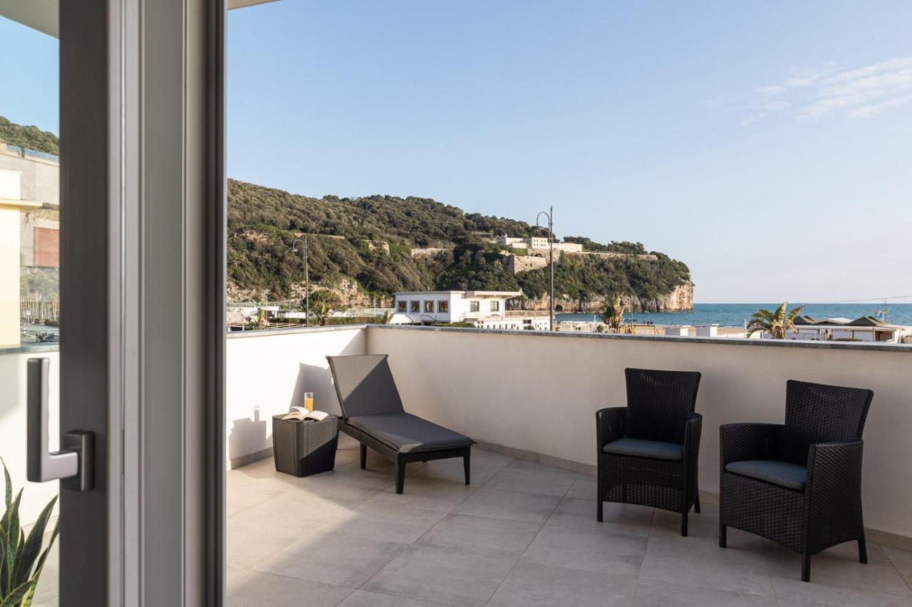 Oneweek Gaeta Suites And Apartments Exterior photo