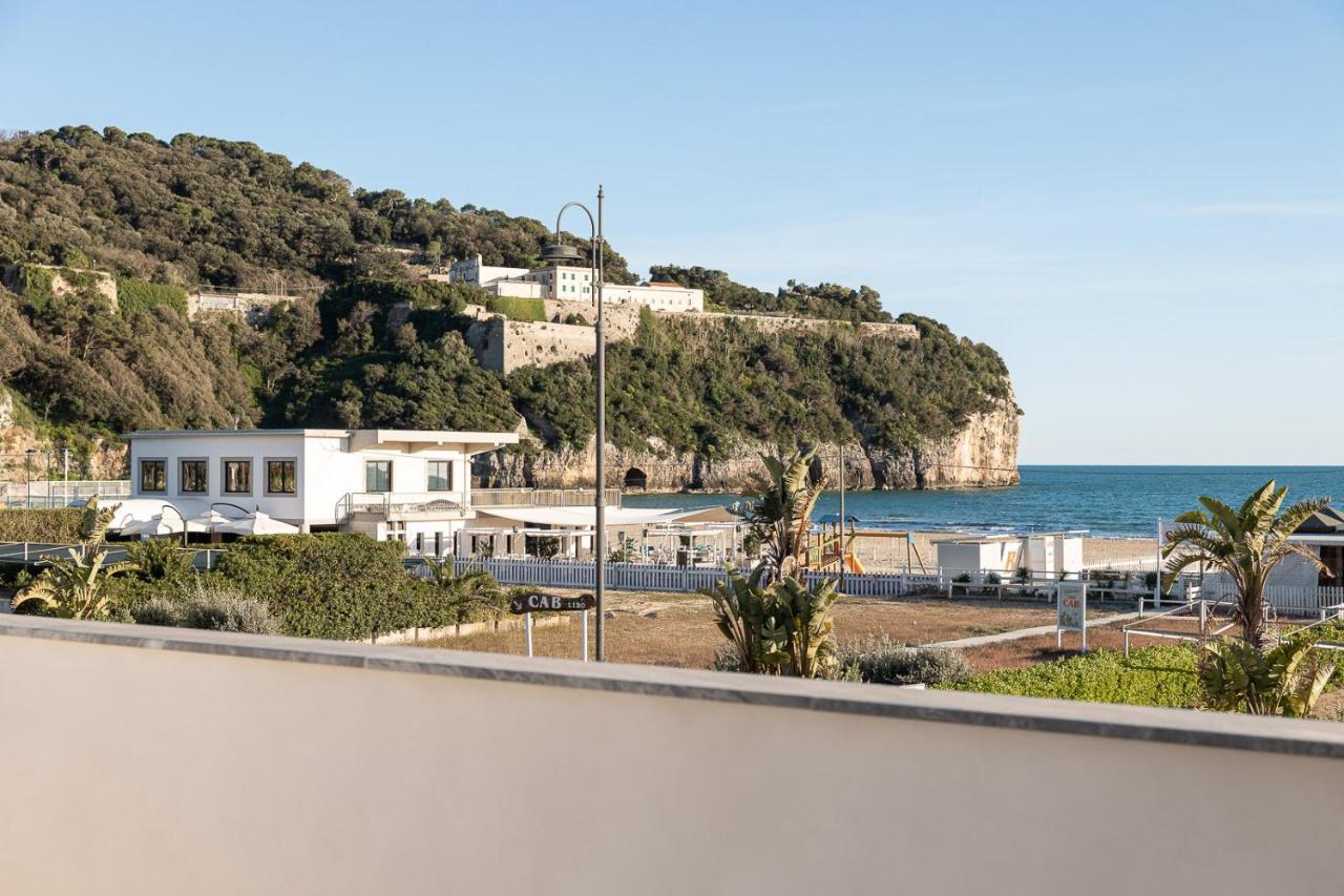Oneweek Gaeta Suites And Apartments Exterior photo
